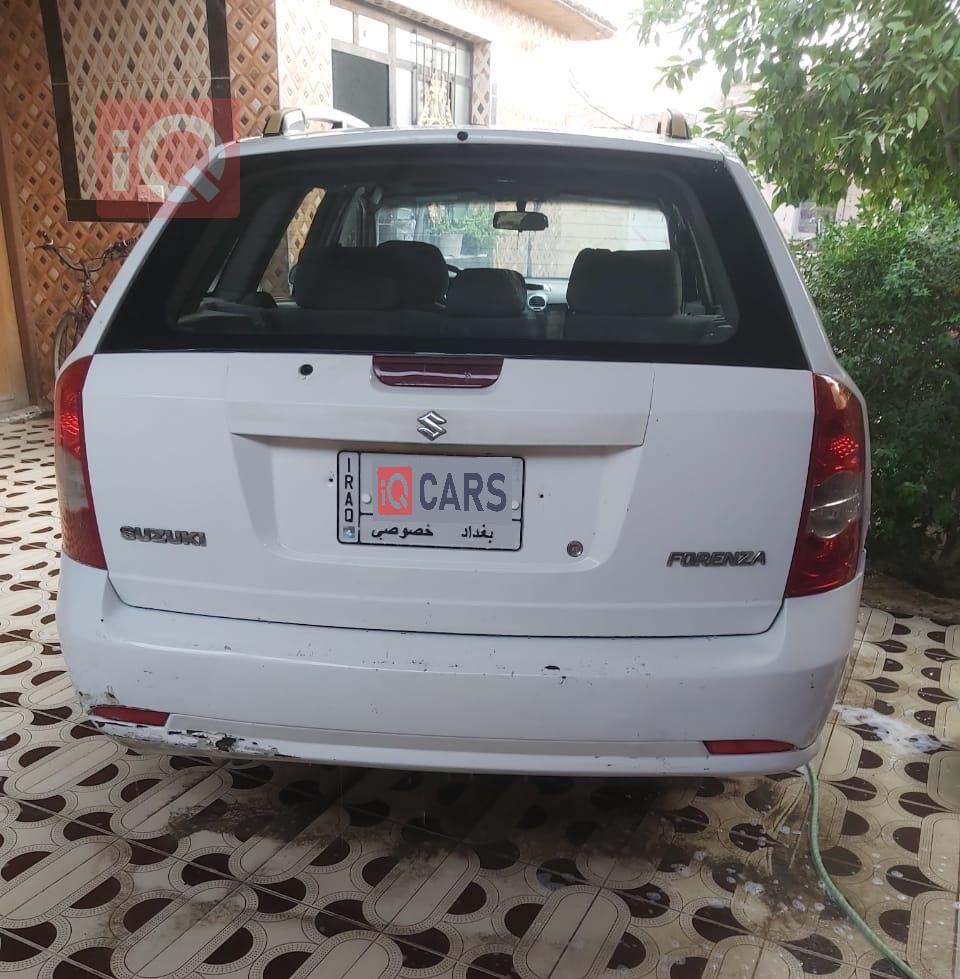 سوزوکی فۆرێنزا